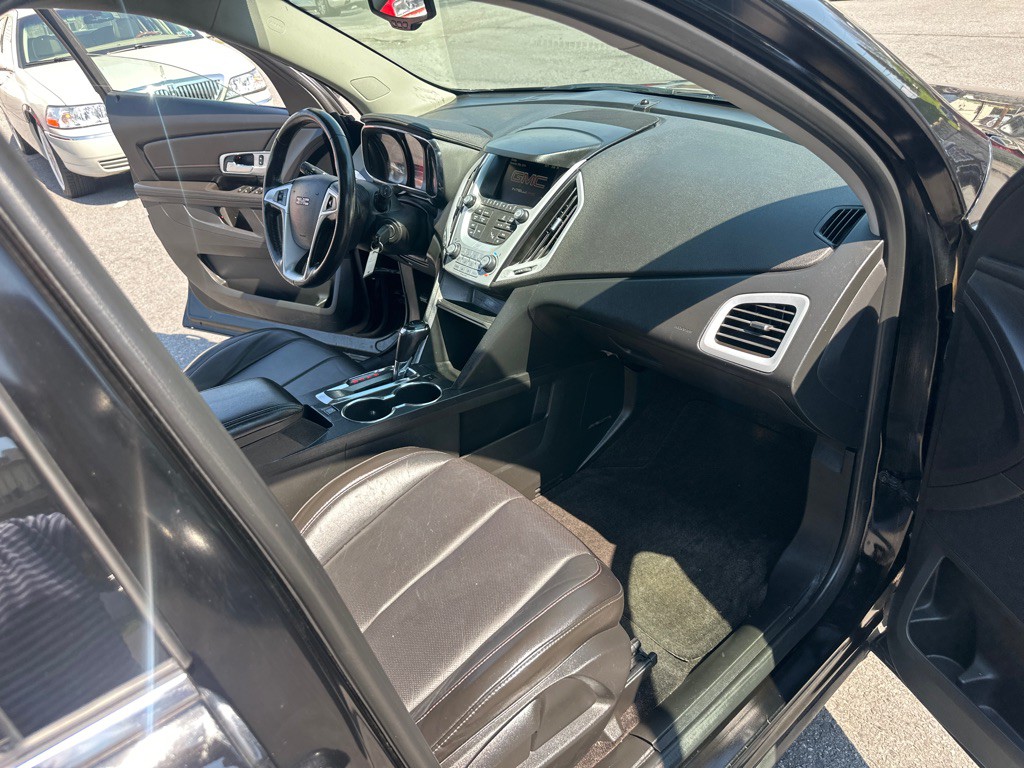 2016 GMC Terrain Image 35