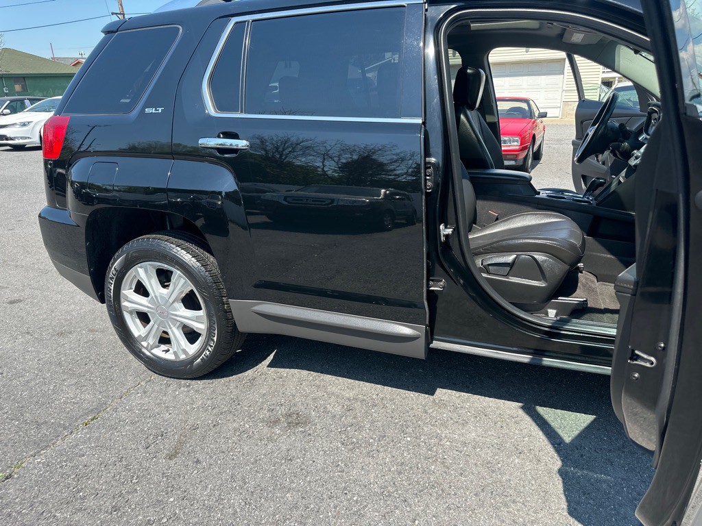 2016 GMC Terrain Image 36