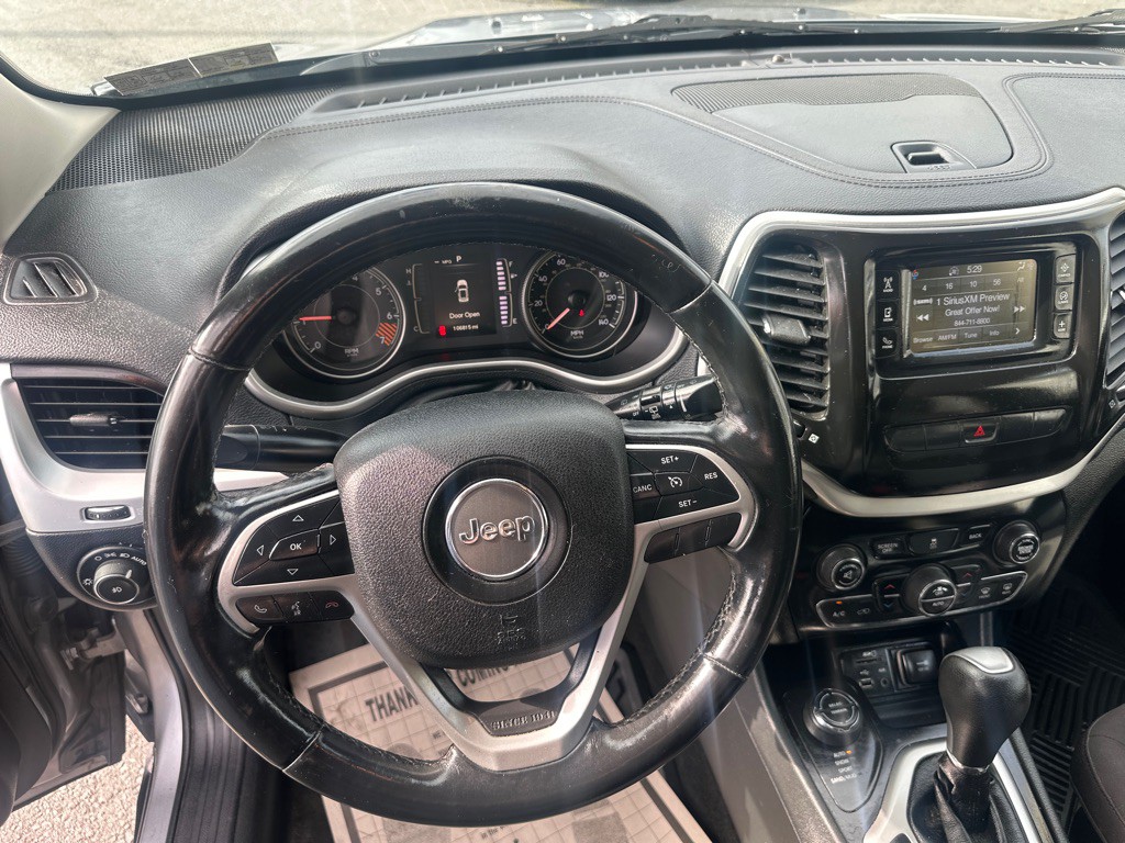 2014 Jeep Cherokee Image 24