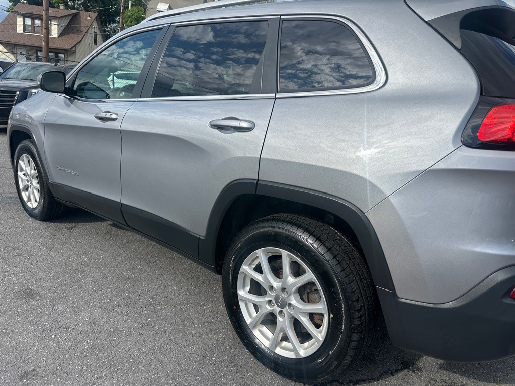 2014 Jeep Cherokee Image 42
