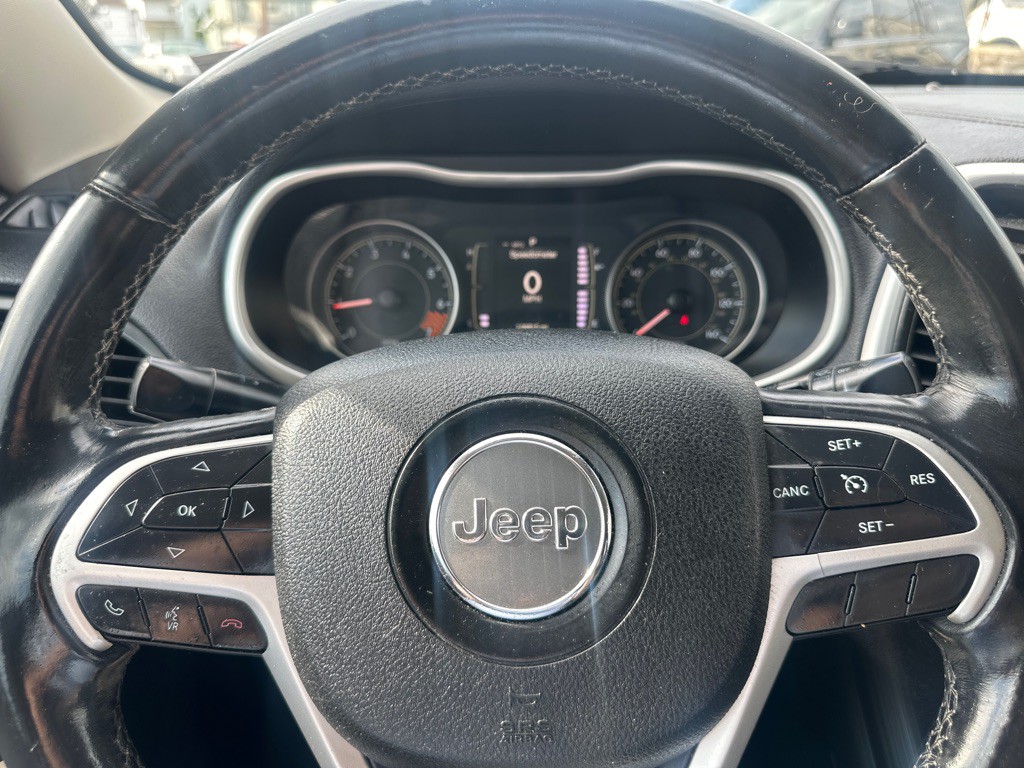 2014 Jeep Cherokee Image 51