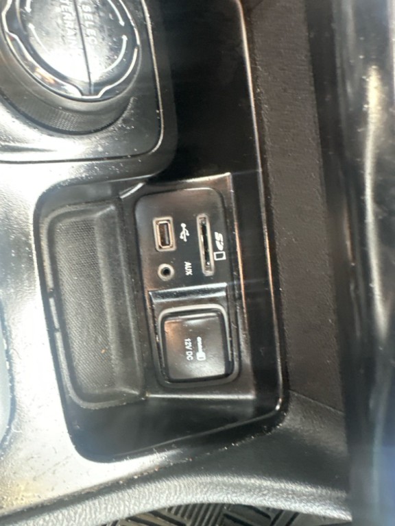 2014 Jeep Cherokee Image 57