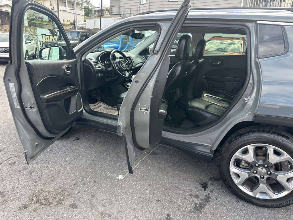 2020 Jeep Compass Image 18