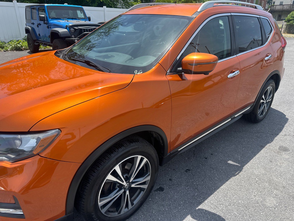 2017 Nissan Rogue Image 8