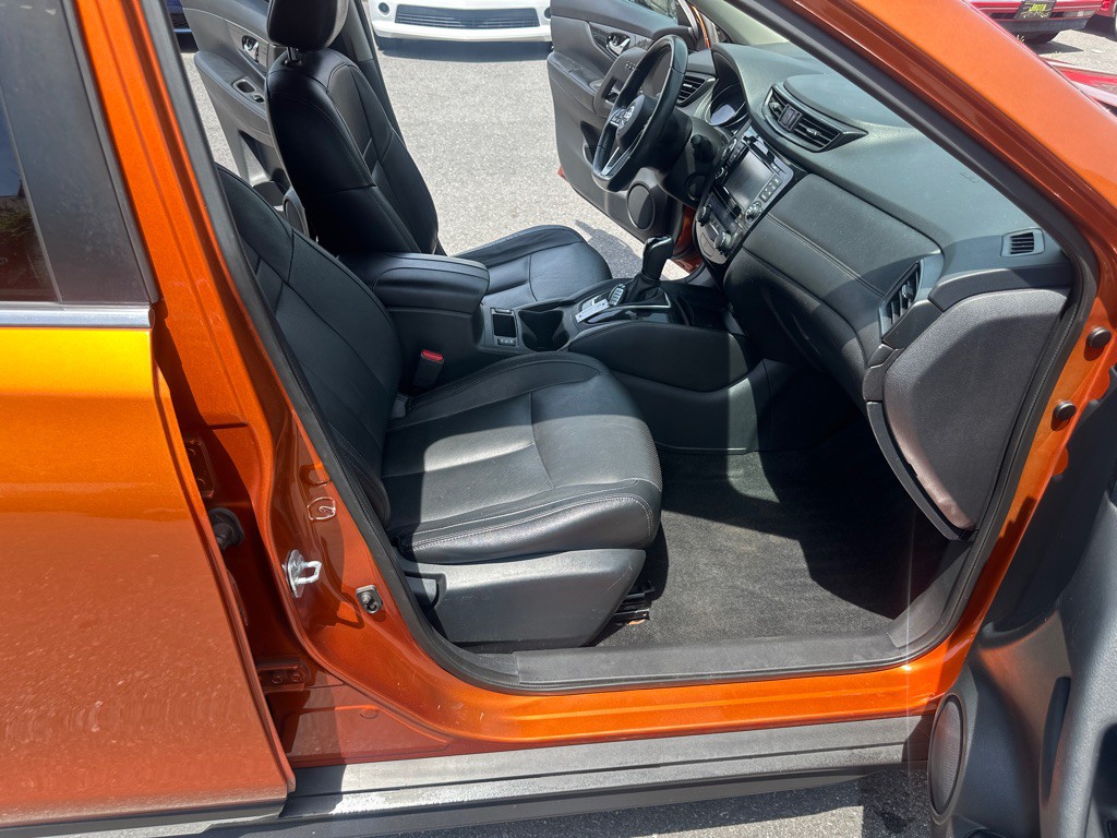 2017 Nissan Rogue Image 26