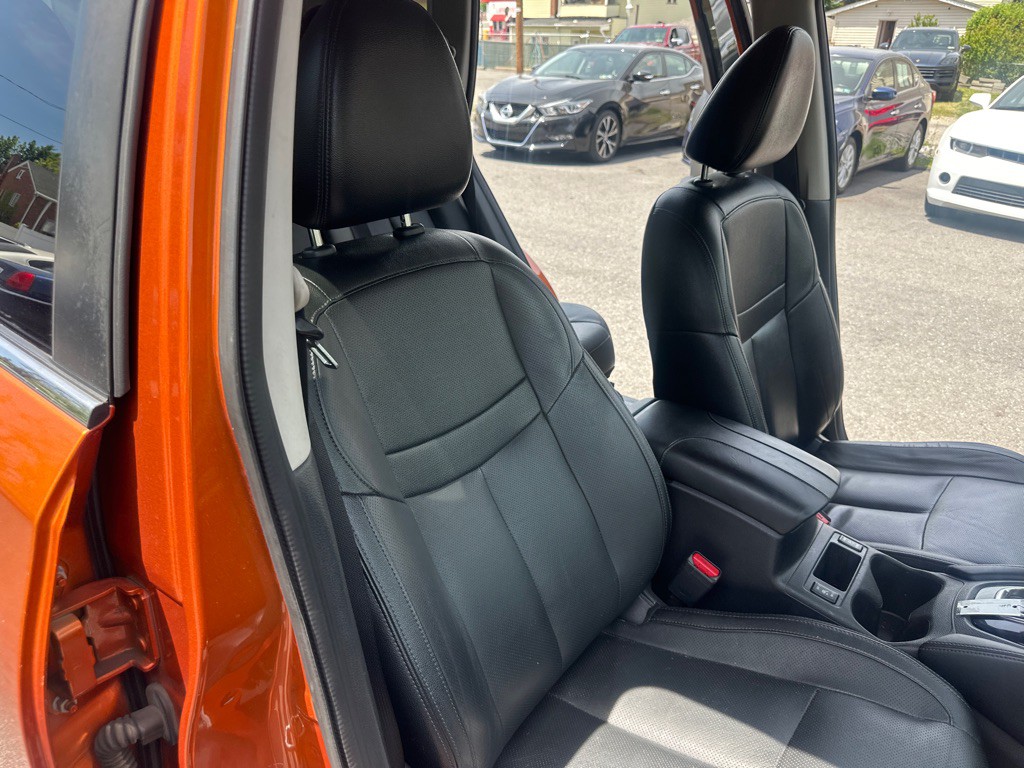 2017 Nissan Rogue Image 27