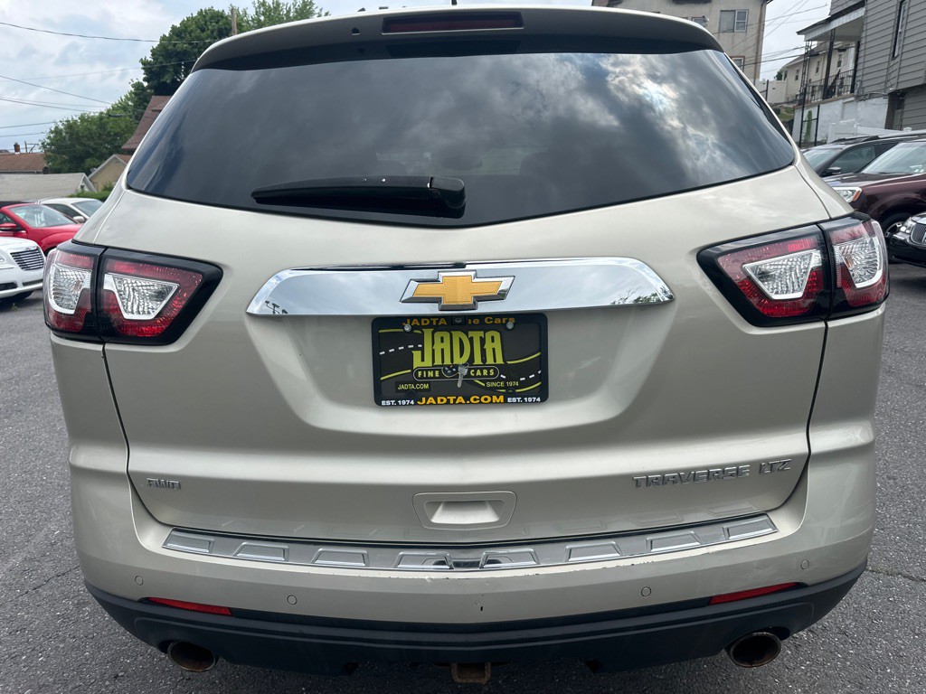 2013 Chevrolet Traverse Image 5