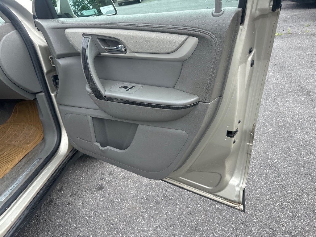 2013 Chevrolet Traverse Image 35