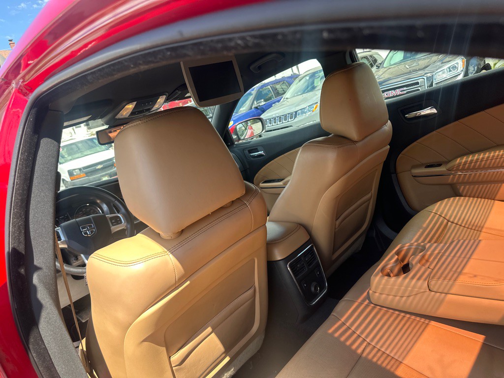 2013 Dodge Charger Image 22