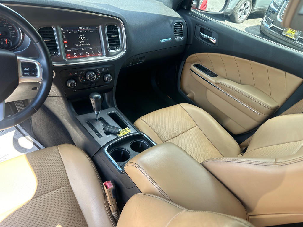 2013 Dodge Charger Image 25