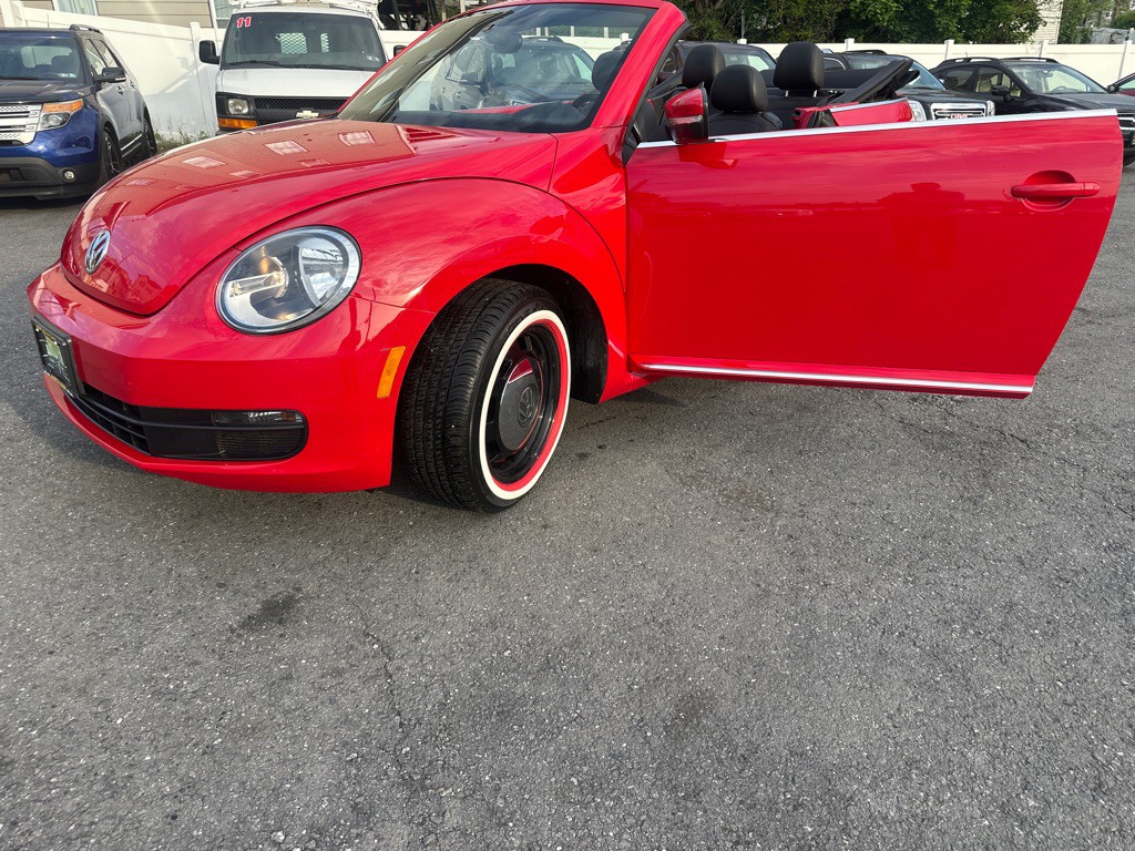 2013 Volkswagen Beetle Image 40