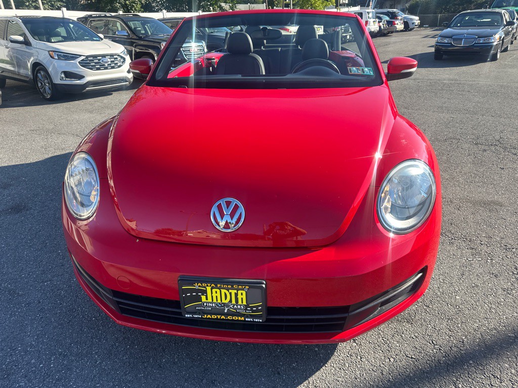 2013 Volkswagen Beetle Image 15