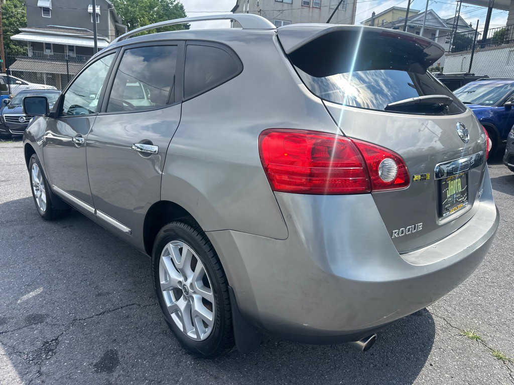 2012 Nissan Rogue Image 5