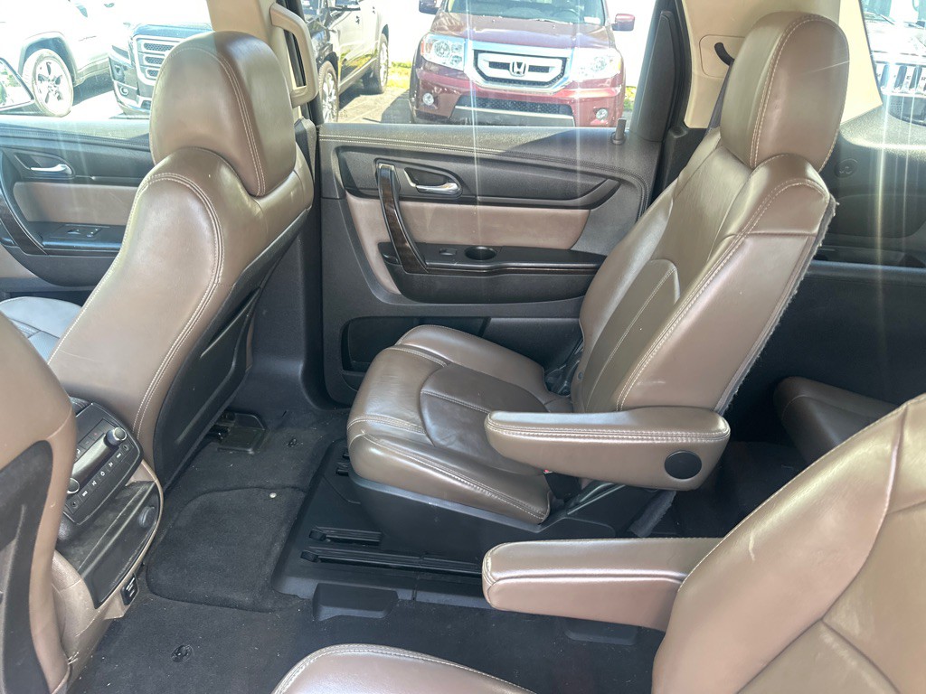 2014 GMC Acadia Image 18