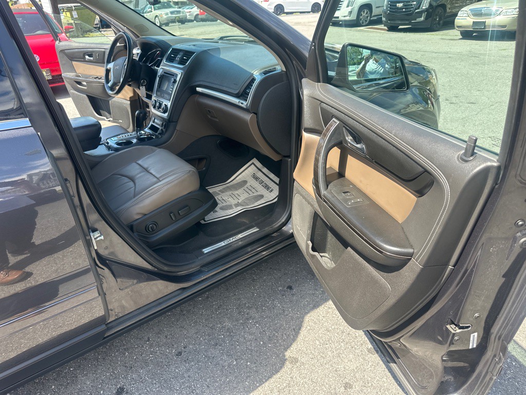 2014 GMC Acadia Image 31