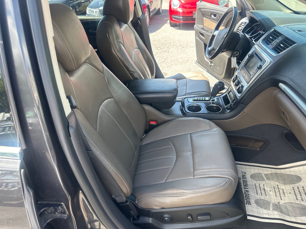2014 GMC Acadia Image 32
