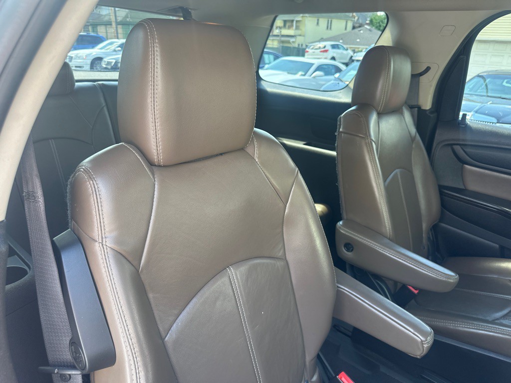 2014 GMC Acadia Image 38