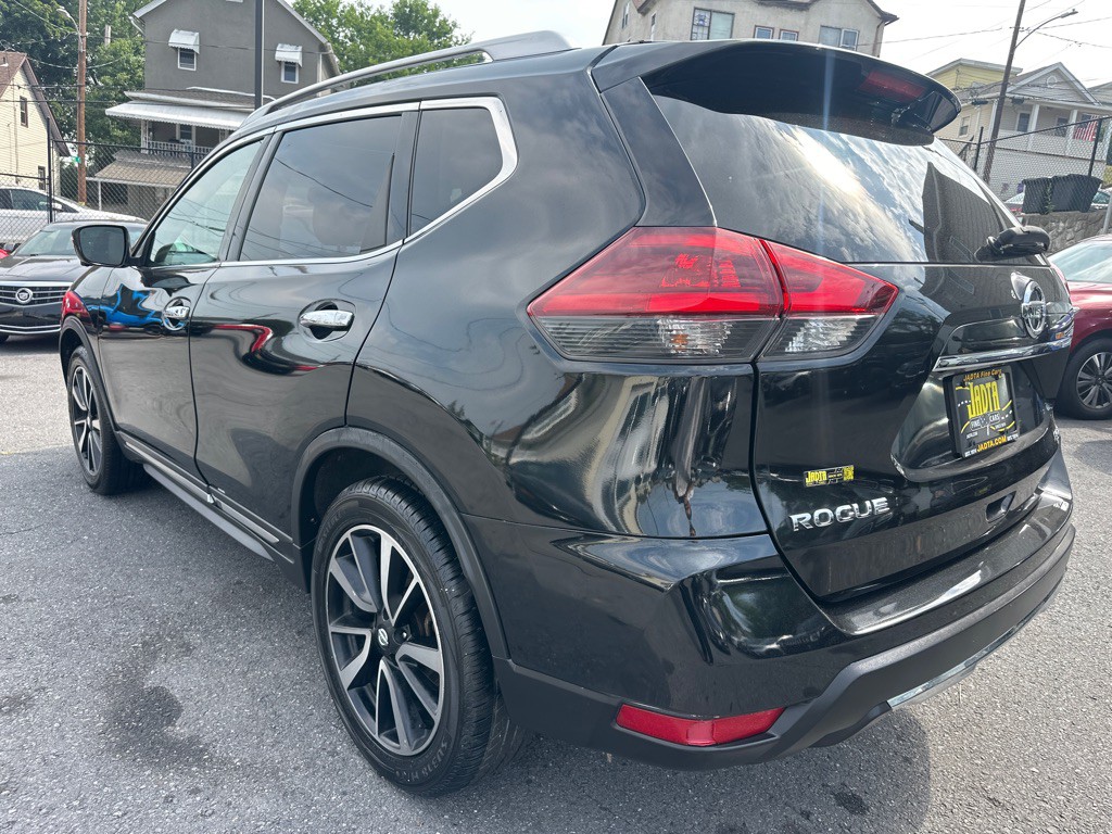 2018 Nissan Rogue Image 7