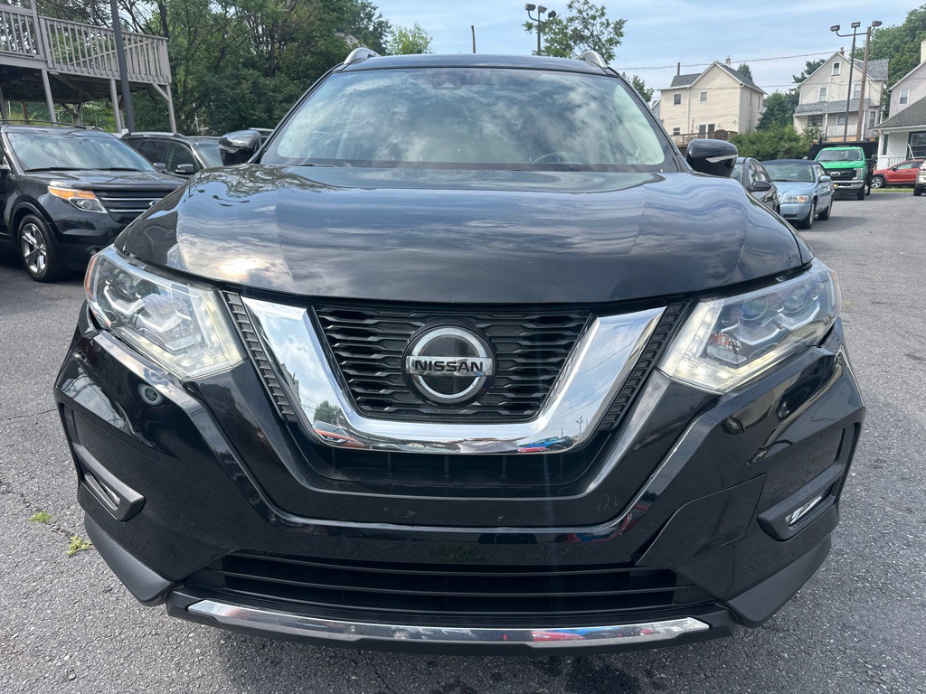 2018 Nissan Rogue Image 10