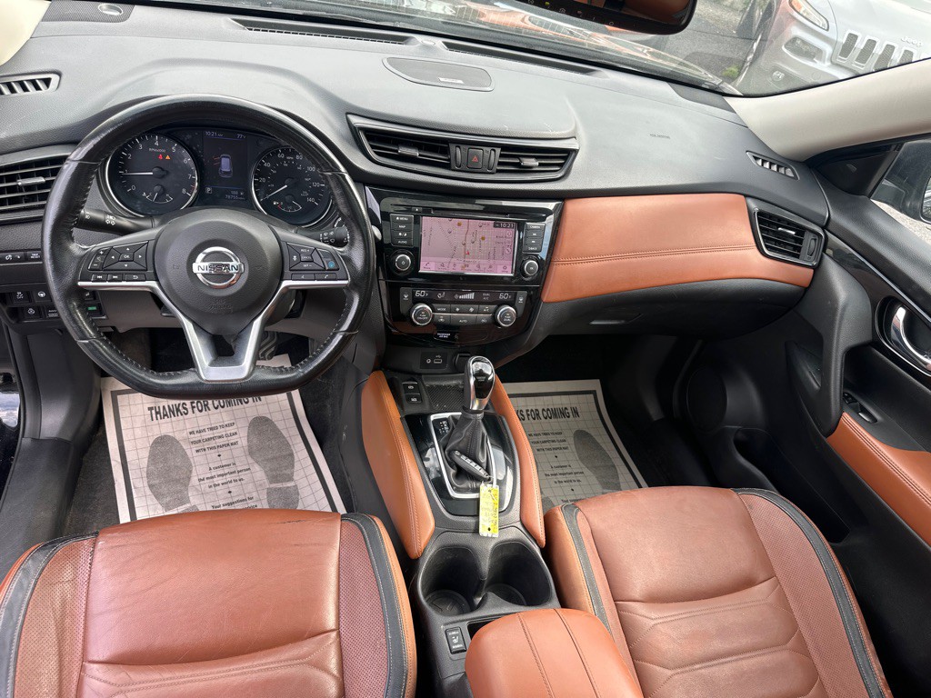 2018 Nissan Rogue Image 20