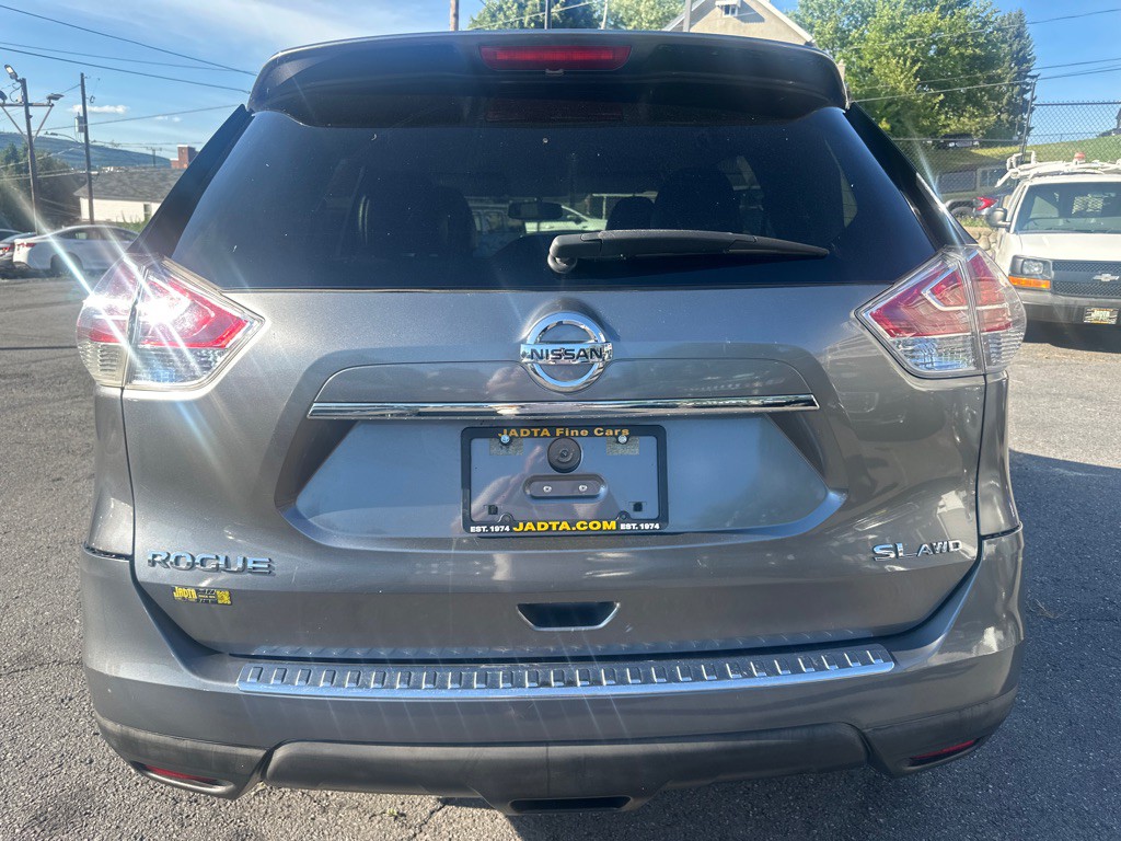 2016 Nissan Rogue Image 6