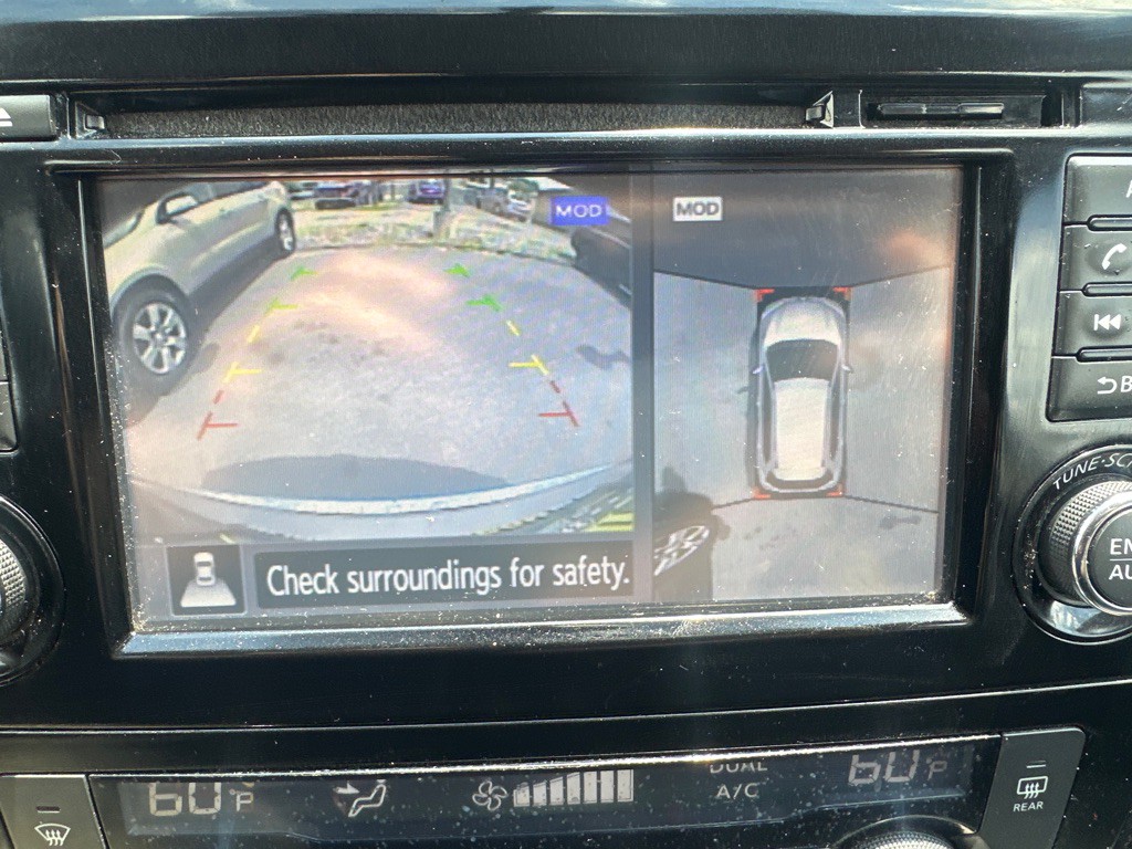 2016 Nissan Rogue Image 14