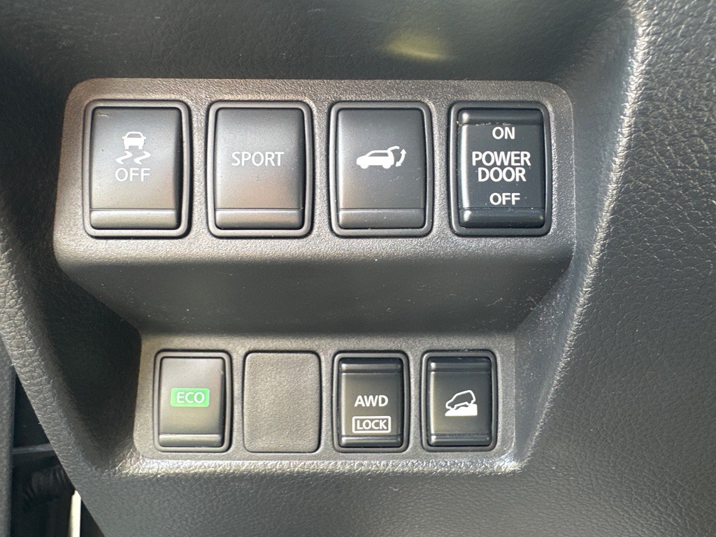 2016 Nissan Rogue Image 20