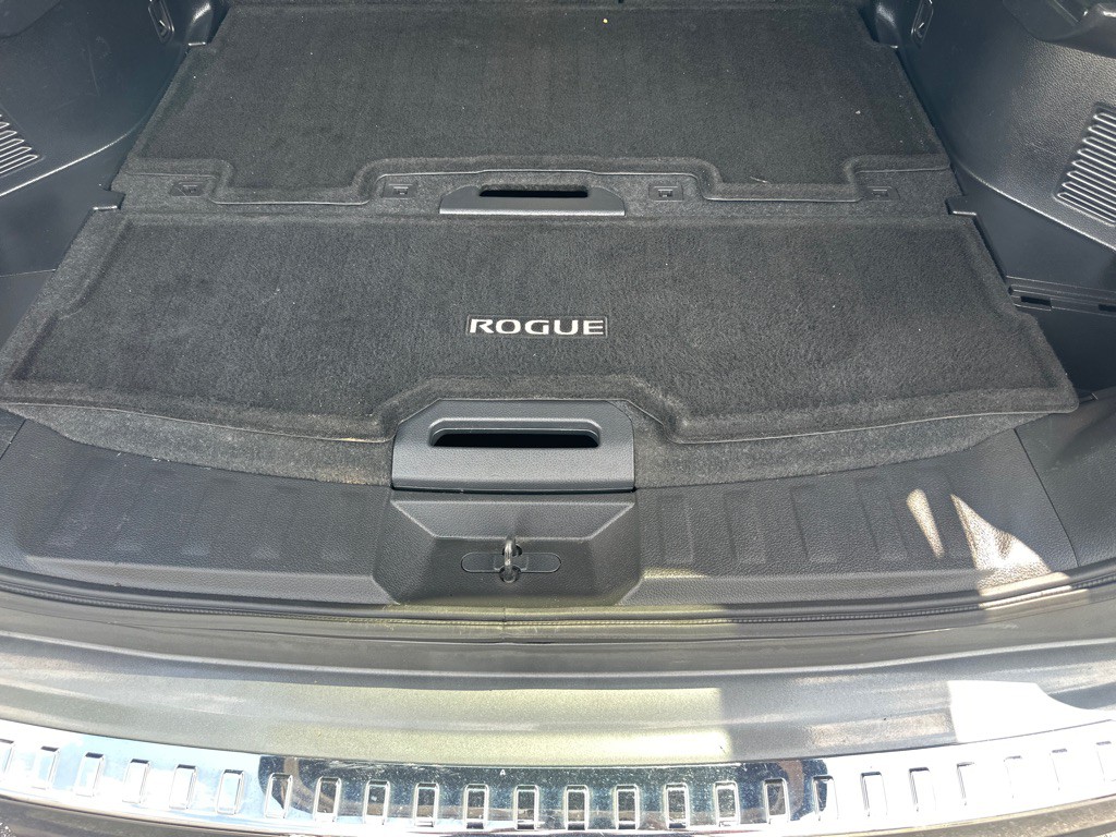 2016 Nissan Rogue Image 27
