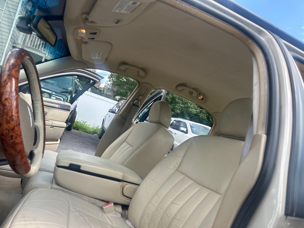 2006 Lincoln Town Car Image 27