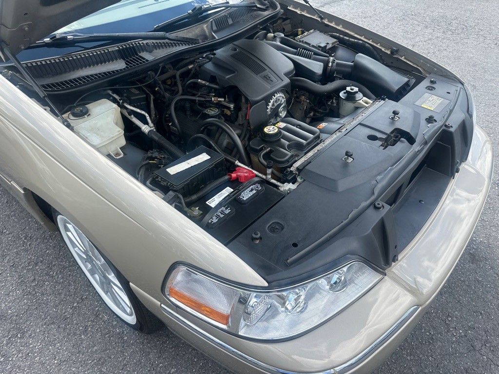 2006 Lincoln Town Car Image 47