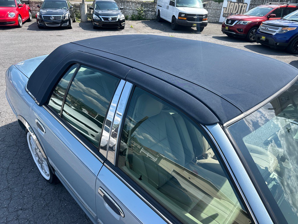2010 Mercury Grand Marquis Image 35