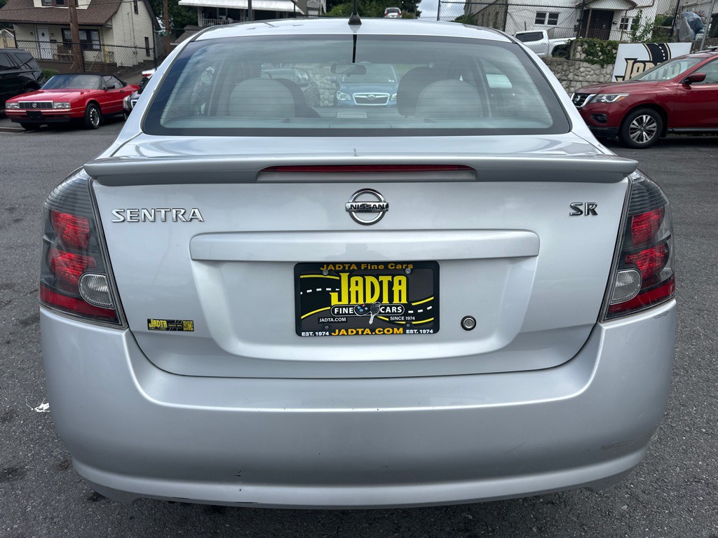 2010 Nissan Sentra Image 4