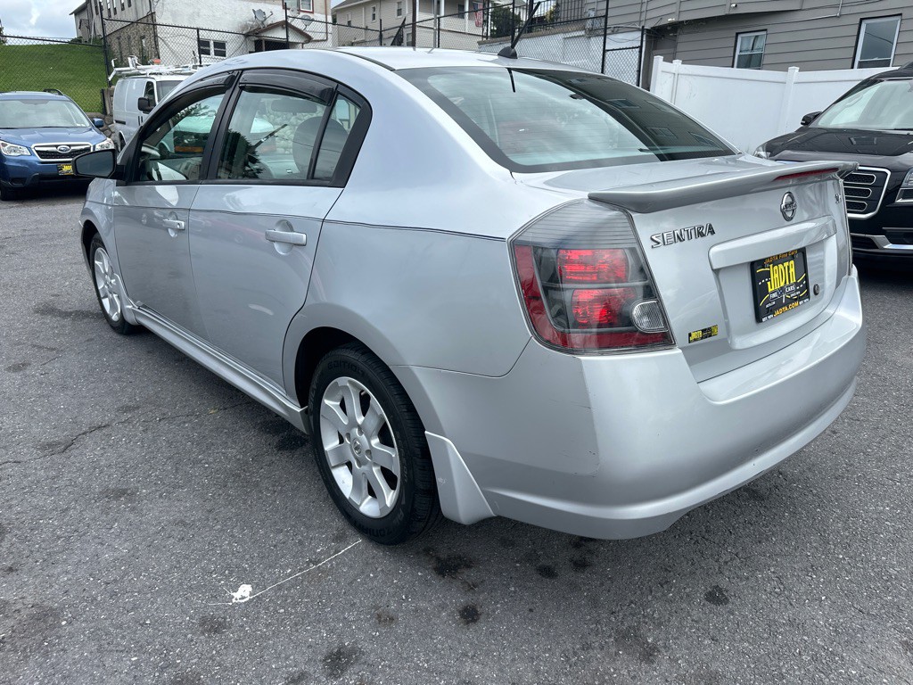 2010 Nissan Sentra Image 5