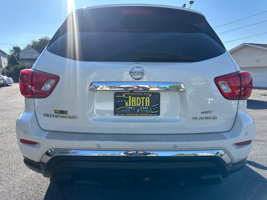 2019 Nissan Pathfinder Image 4