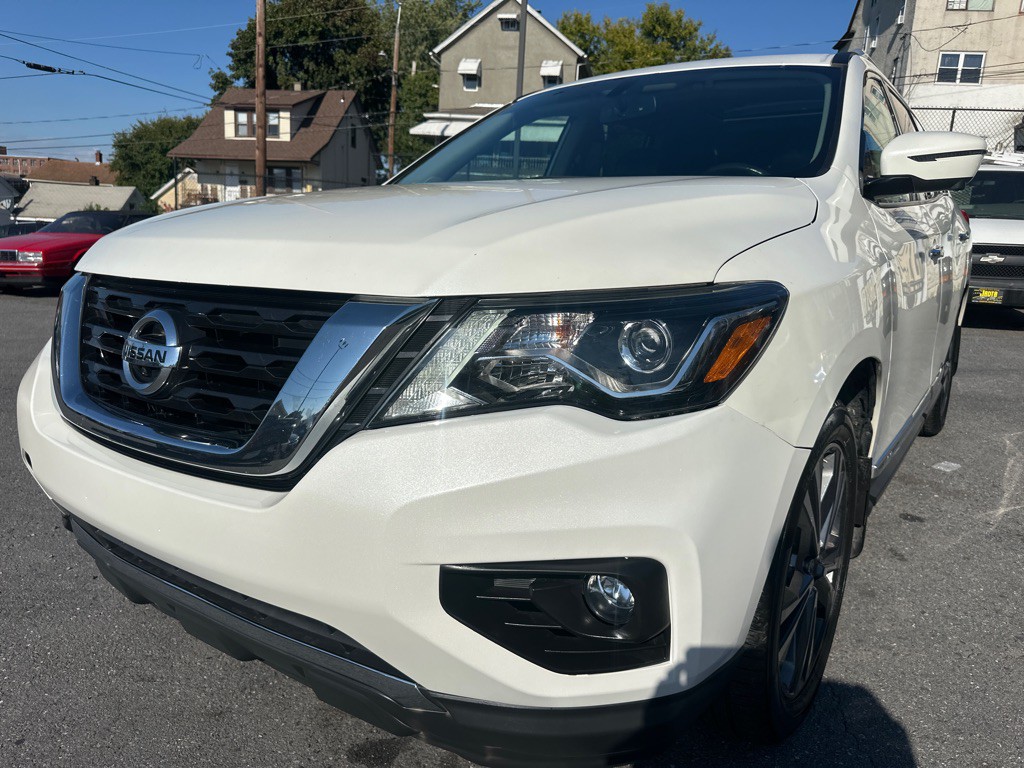 2019 Nissan Pathfinder Image 9