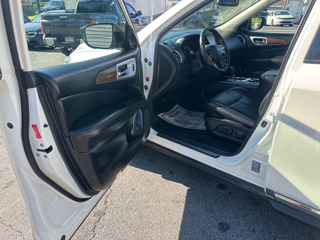 2019 Nissan Pathfinder Image 20