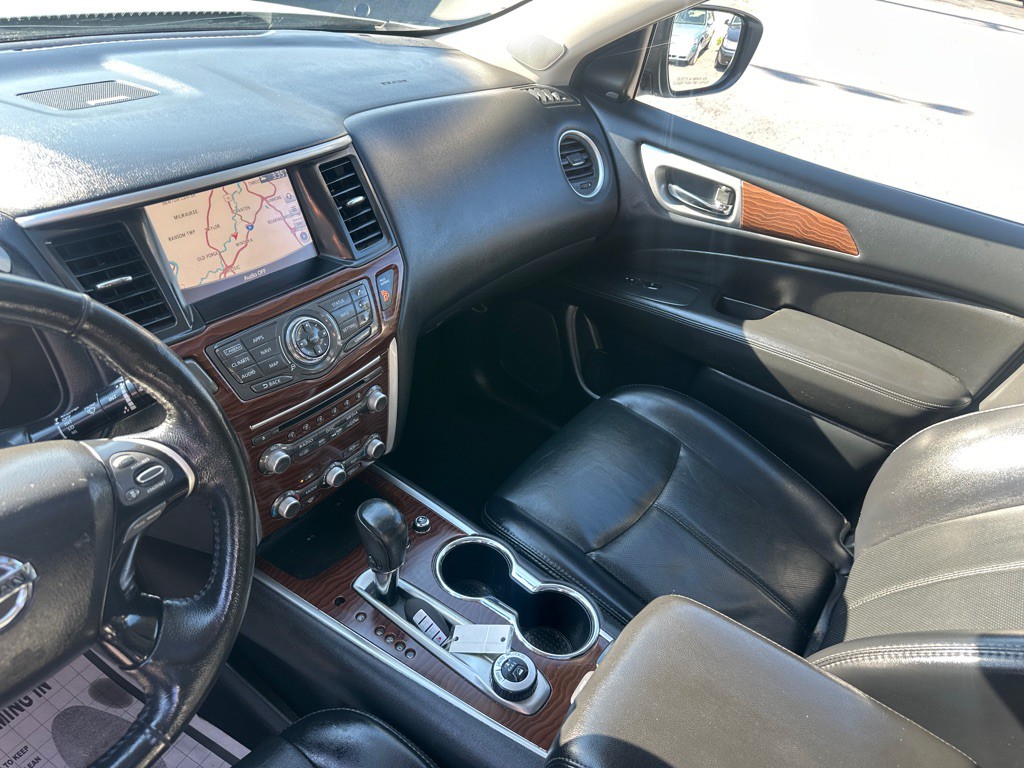 2019 Nissan Pathfinder Image 26