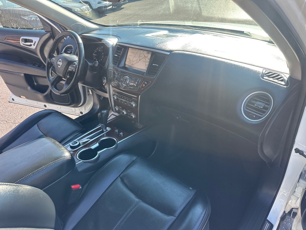 2019 Nissan Pathfinder Image 37