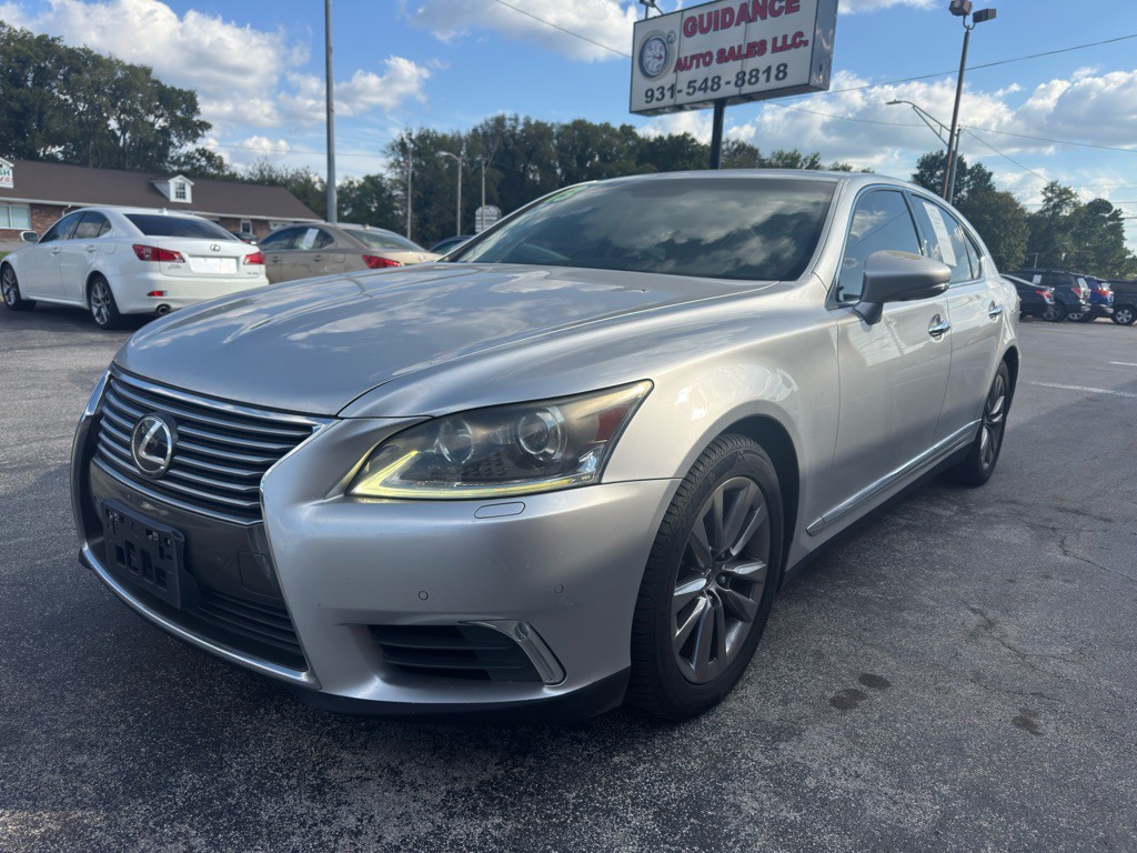2013 Lexus LS Image 4