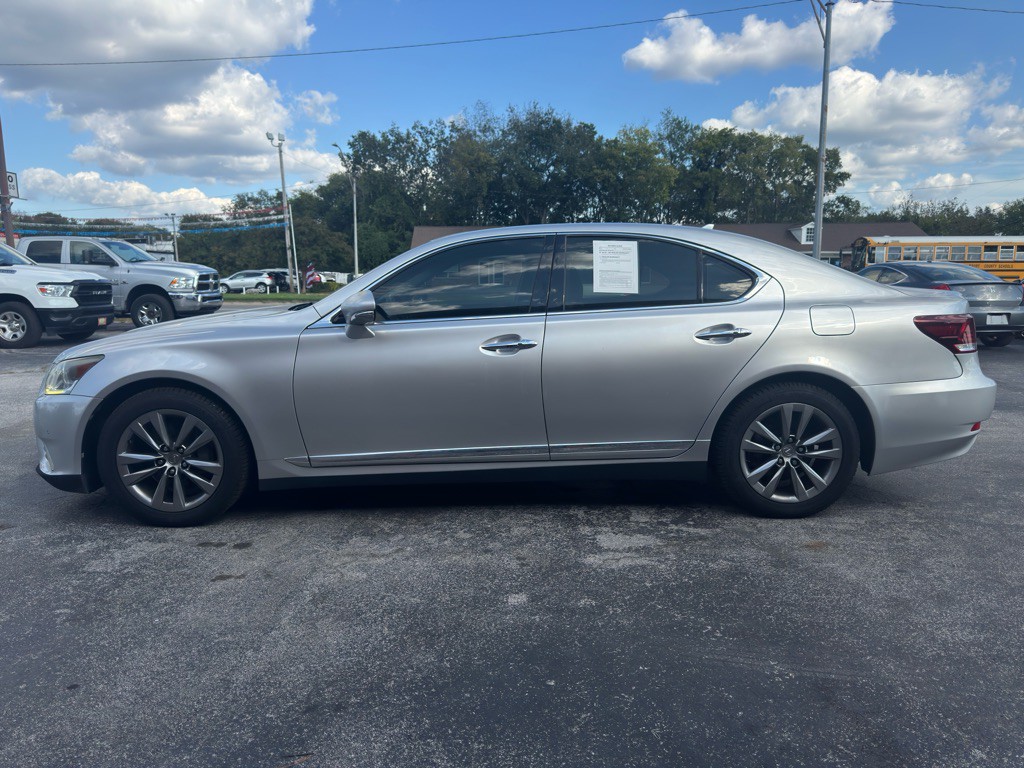 2013 Lexus LS Image 5