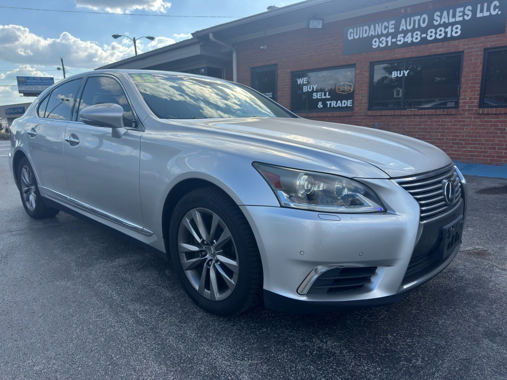 2013 Lexus LS Image 12