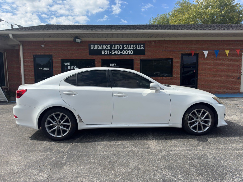 2013 Lexus IS Image 10