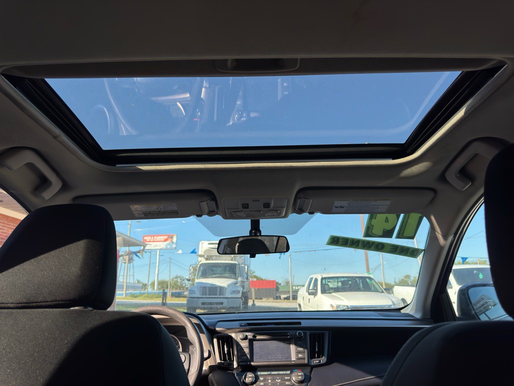 2014 Toyota Rav4 Image 35