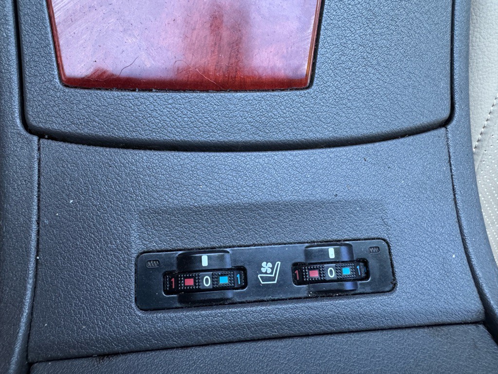 2007 Lexus ES Image 22