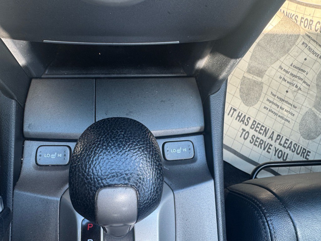 2011 Honda Accord Image 17