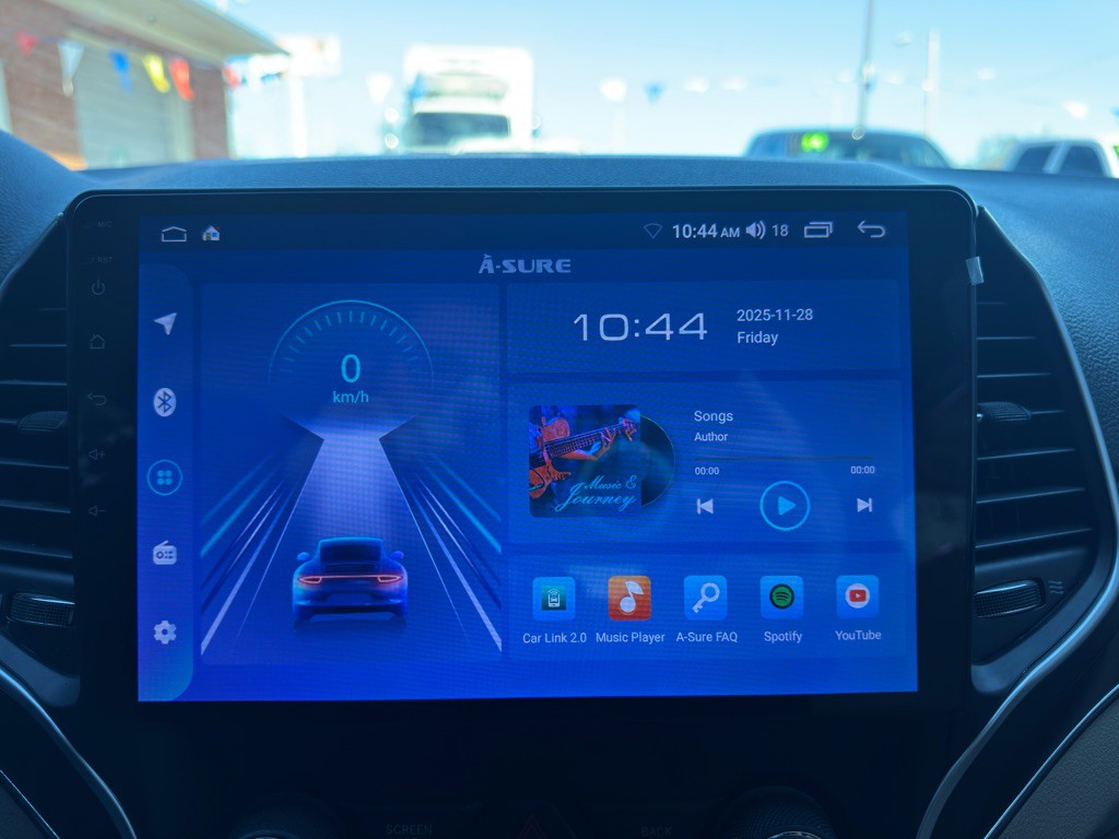 2014 Jeep Grand Cherokee Image 17