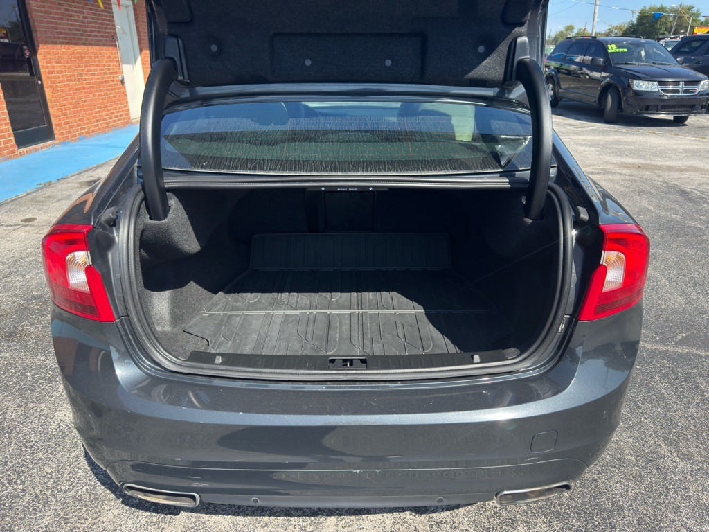 2016 Volvo S60 Image 7