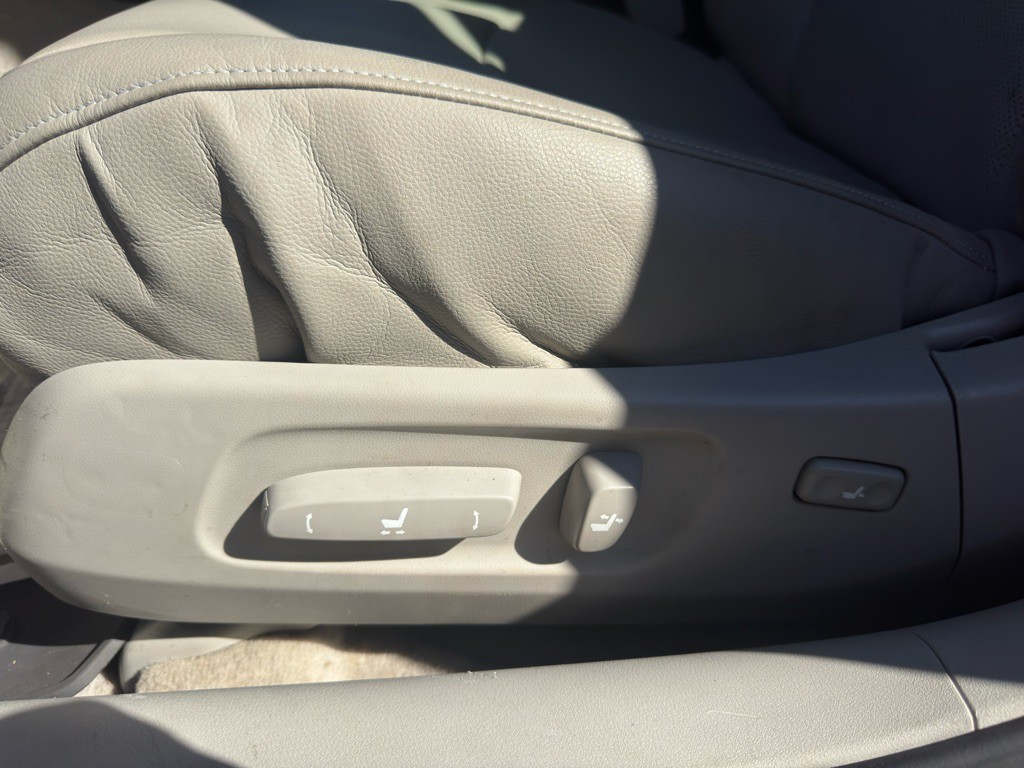2007 Lexus ES Image 12