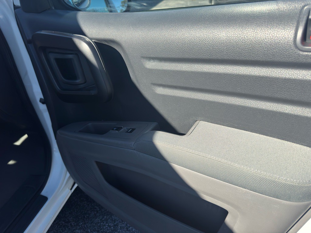 2010 Honda Ridgeline Image 35