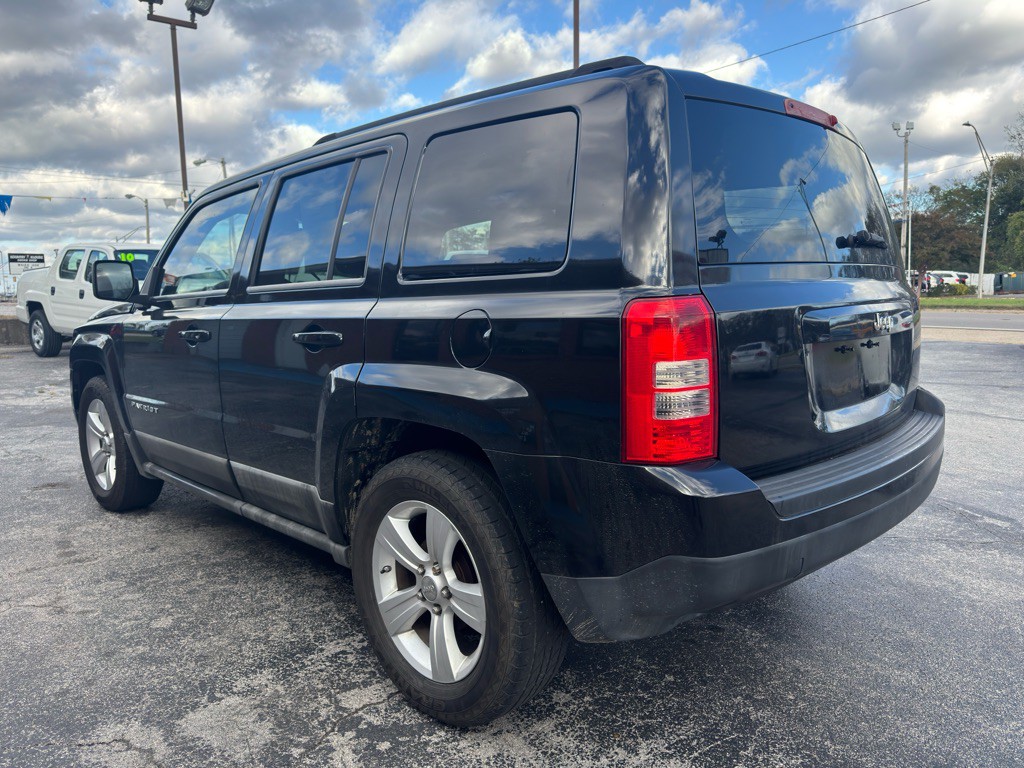 2011 Jeep Patriot Image 5